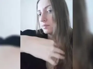 Viktoria-play  live sex cam