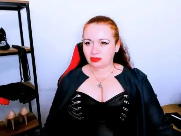 ElisabethAmore  live sex cam
