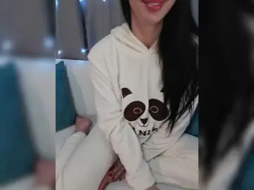 Ksenia7723  live sex cam