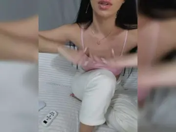 Ksenia7723  live sex cam