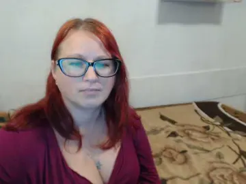 Lilia4joy  live sex cam