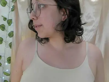 Milie-yue  live sex cam