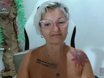 Bety-cum3  live sex cam