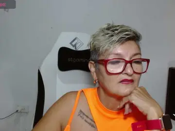 Bety-cum3  live sex cam
