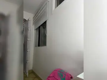 APRILHILL  live sex cam