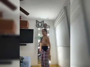 APRILHILL  live sex cam