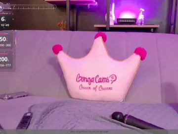 APRILHILL  live sex cam