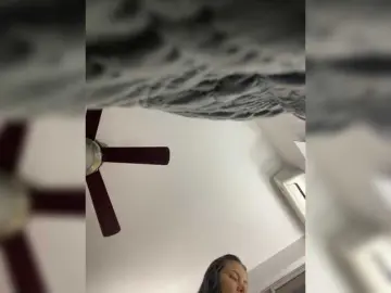 APRILHILL  live sex cam