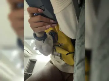 APRILHILL  live sex cam