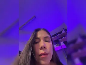 APRILHILL  live sex cam
