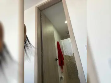 APRILHILL  live sex cam