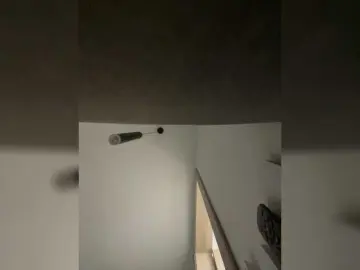 APRILHILL  live sex cam