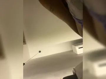 APRILHILL  live sex cam