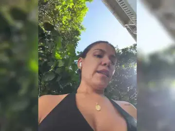 APRILHILL  live sex cam
