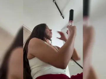 APRILHILL  live sex cam