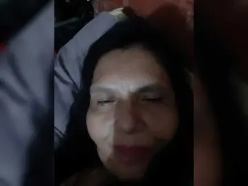 Barbara-CIN  live sex cam