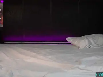 Cerecitaqueenn  live sex cam