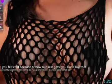 Cerecitaqueenn  live sex cam