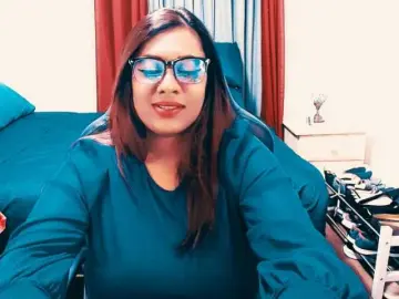 Indianlust69  live sex cam
