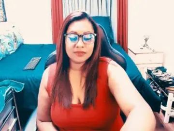 Indianlust69  live sex cam
