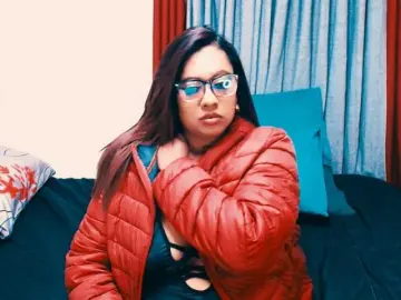 Indianlust69  live sex cam