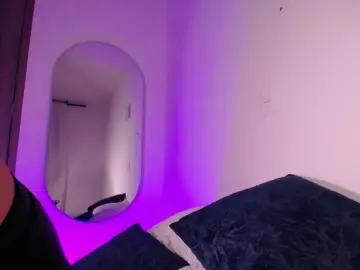Kara7  live sex cam