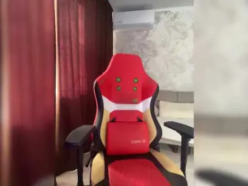 LolaFox  live sex cam