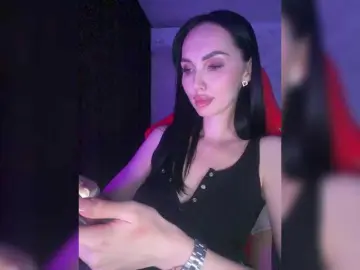 LolaFox  live sex cam