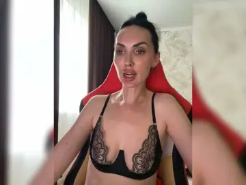 LolaFox  live sex cam