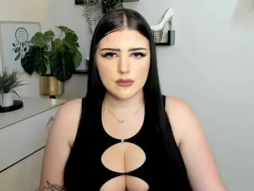 Miabrunette22  live sex cam