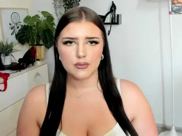 Miabrunette22  live sex cam
