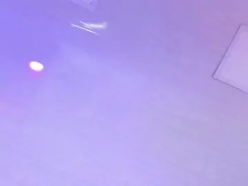 Ninna-curly  live sex cam