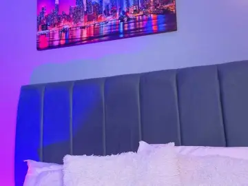 Ninna-curly  live sex cam