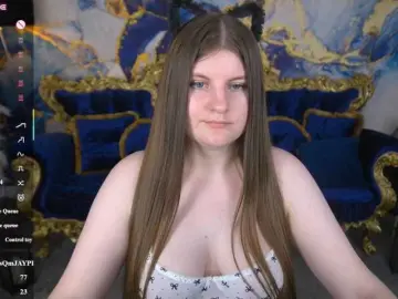 CassandraGoldd  live sex cam