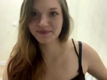 FinnaFlower  live sex cam
