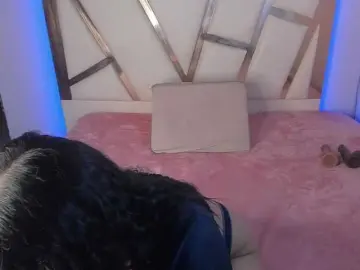 PaulinaBelush  live sex cam