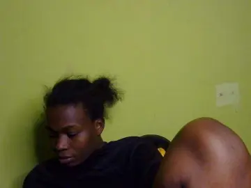 Pretty-horny  live sex cam