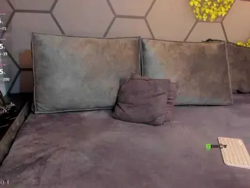 S0FlA  live sex cam
