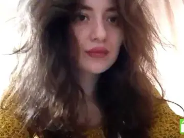 SuzetteTrapeni  live sex cam