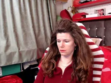 Kellysurfing  live sex cam