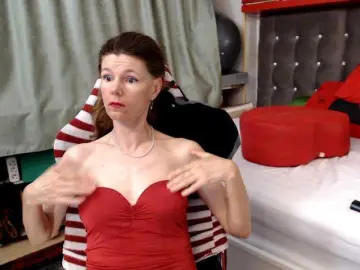 Kellysurfing  live sex cam