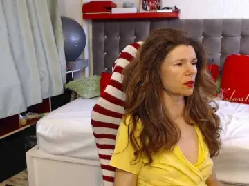 Kellysurfing  live sex cam