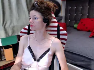 Kellysurfing  live sex cam