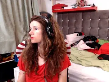 Kellysurfing  live sex cam