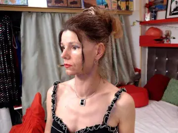 Kellysurfing  live sex cam