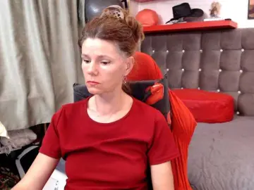 Kellysurfing  live sex cam