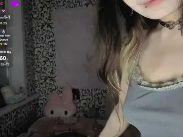 FrirenLovv  live sex cam