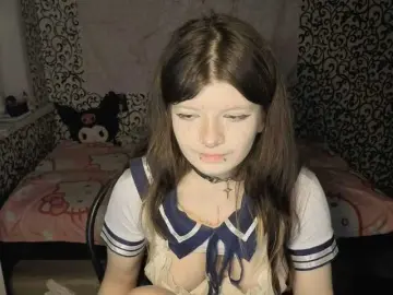 FrirenLovv  live sex cam