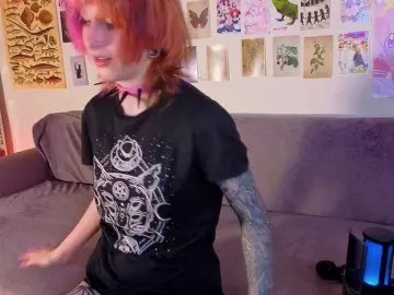 IleanaBurgher  live sex cam