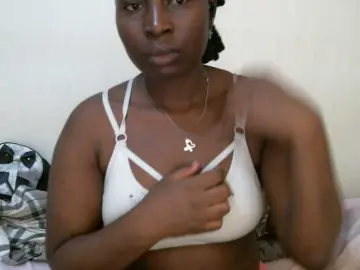 Juicyberry254  live sex cam